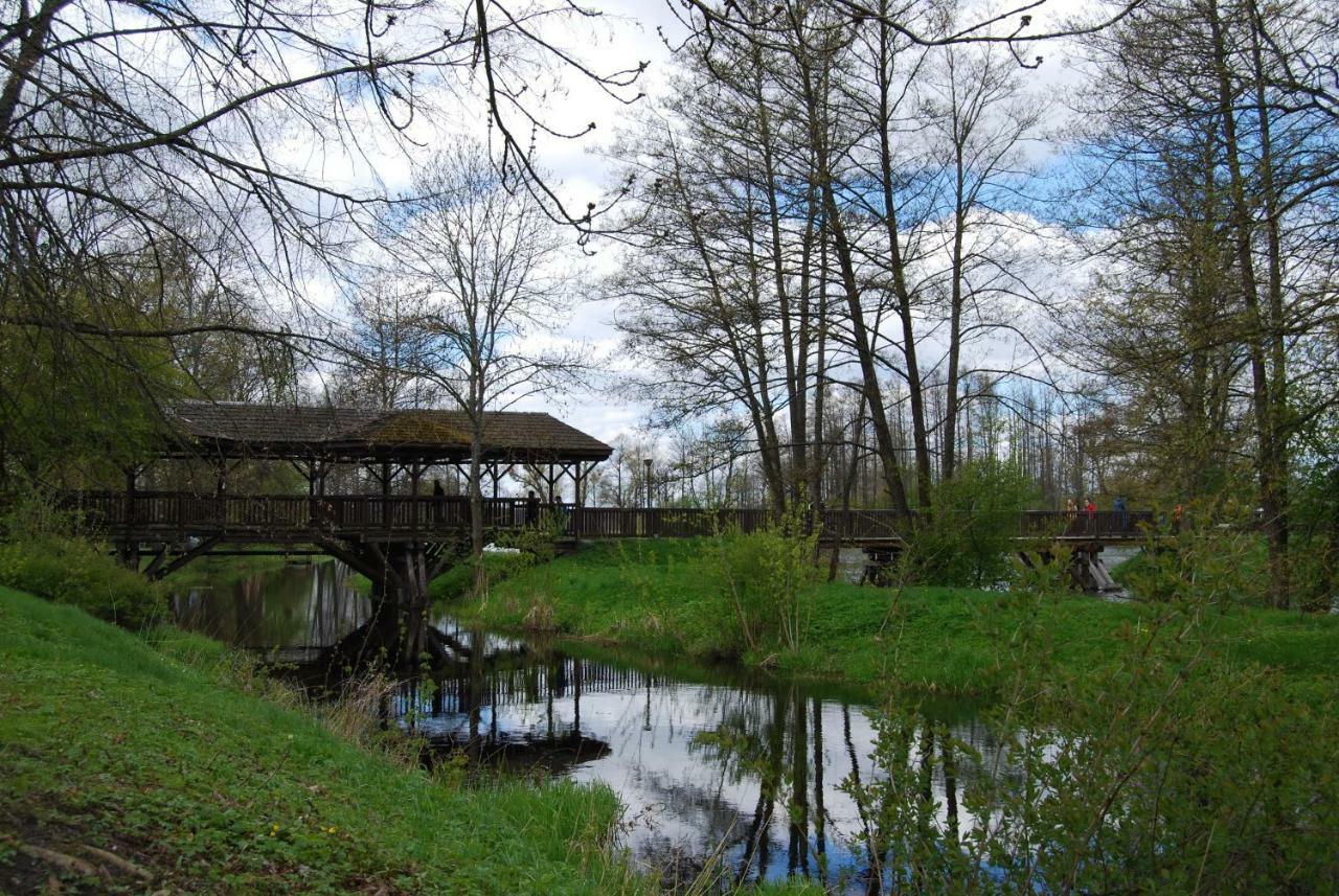 Kamienna Zagroda Białowieża Exteriör bild